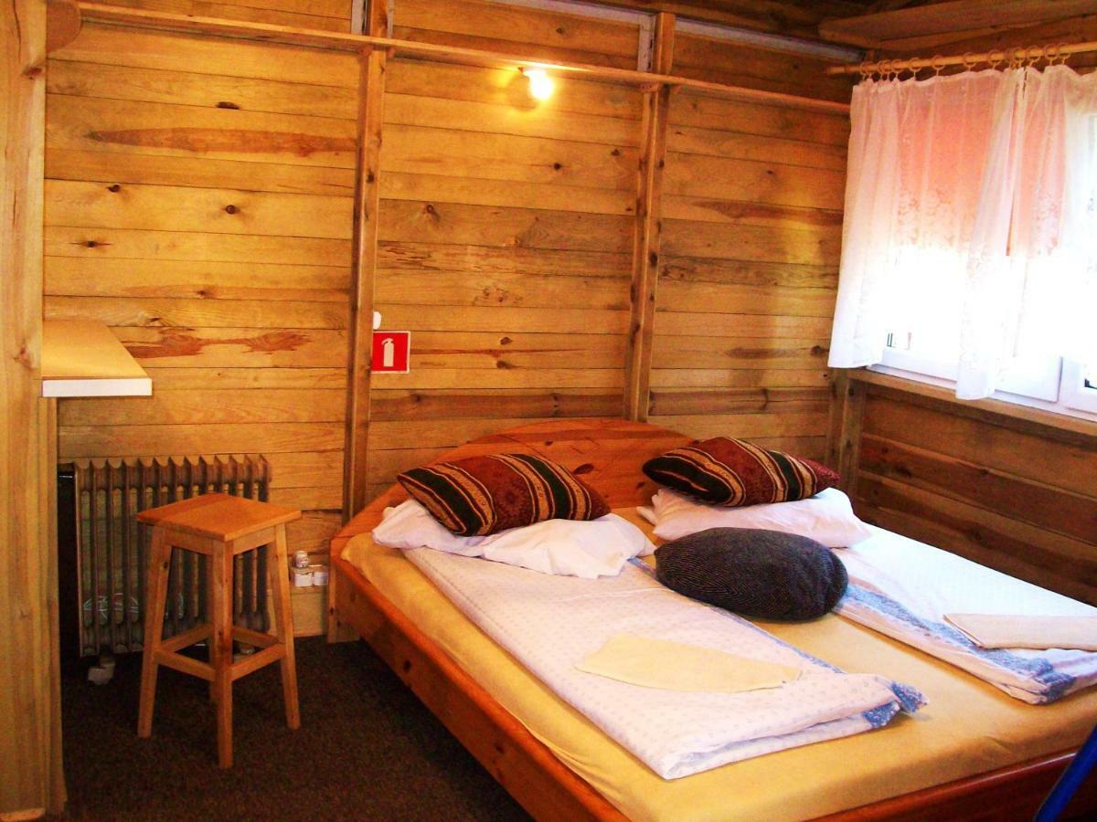 Osrodek Wypoczynkowy Oaza Hotel Kuznica Zbaska Luaran gambar