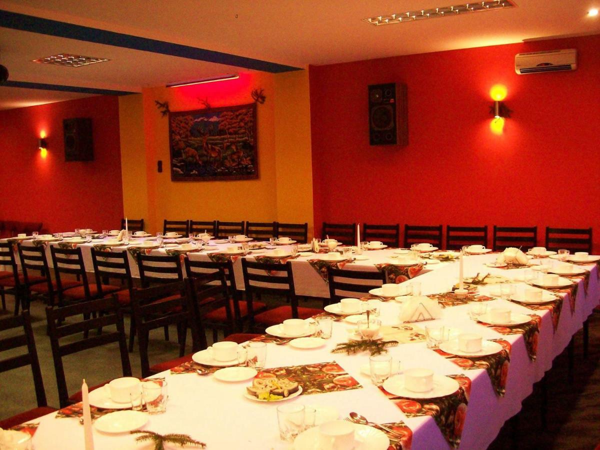 Osrodek Wypoczynkowy Oaza Hotel Kuznica Zbaska Luaran gambar