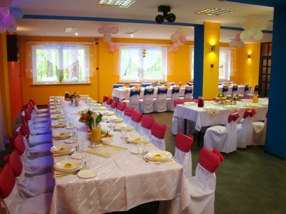 Osrodek Wypoczynkowy Oaza Hotel Kuznica Zbaska Luaran gambar