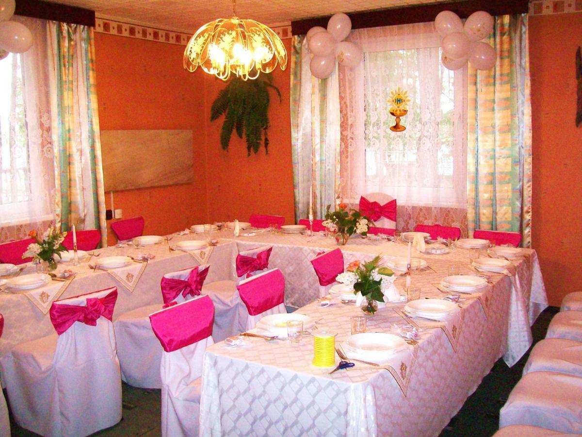 Osrodek Wypoczynkowy Oaza Hotel Kuznica Zbaska Luaran gambar